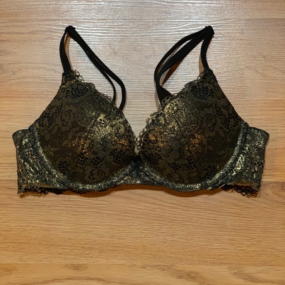 Victoria’s Secret Very Sexy Push Up Bra